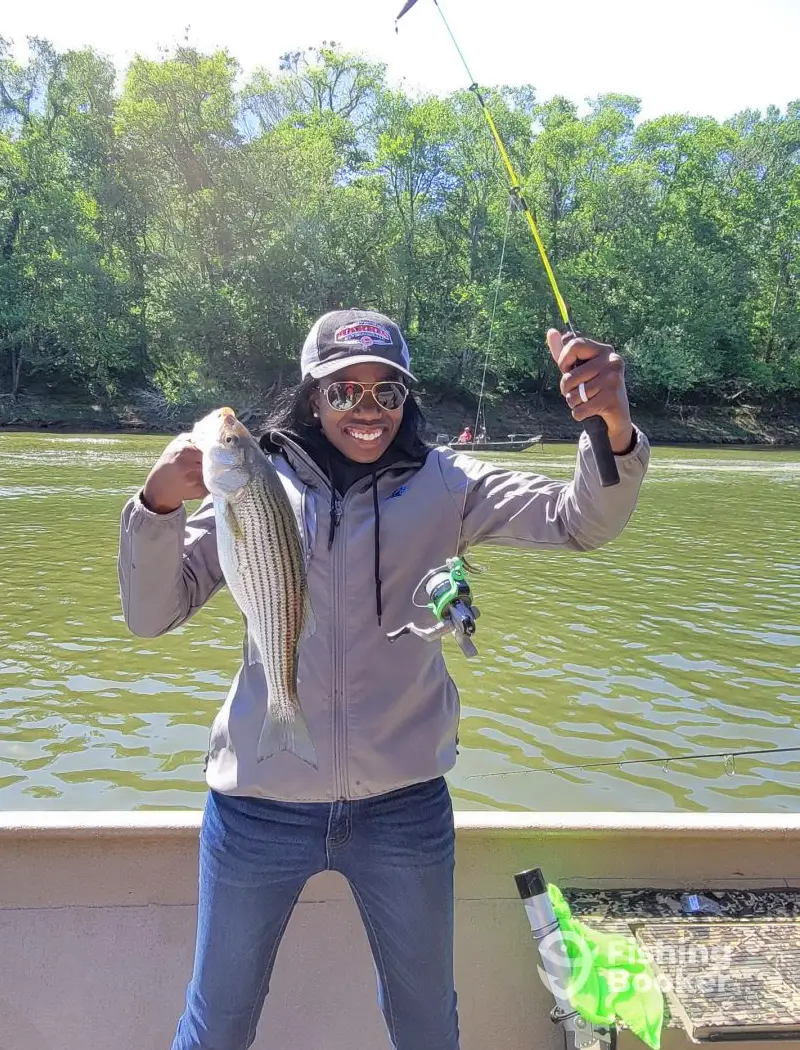 Fireline Fishing – Lower Roanoke River charter image 4