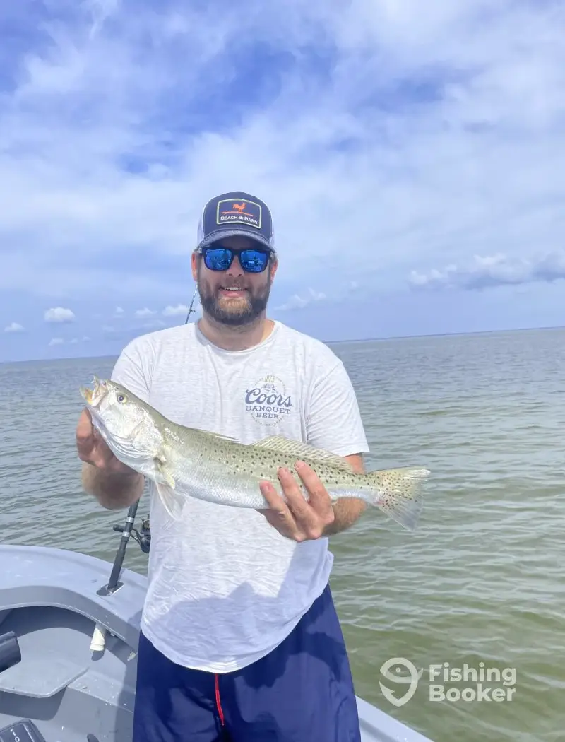 High Tide Guide Service – Oriental charter image 4